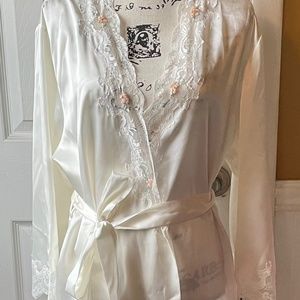 Oscar de la Renta Pink Collection Short Satin Robe Medium NWOT